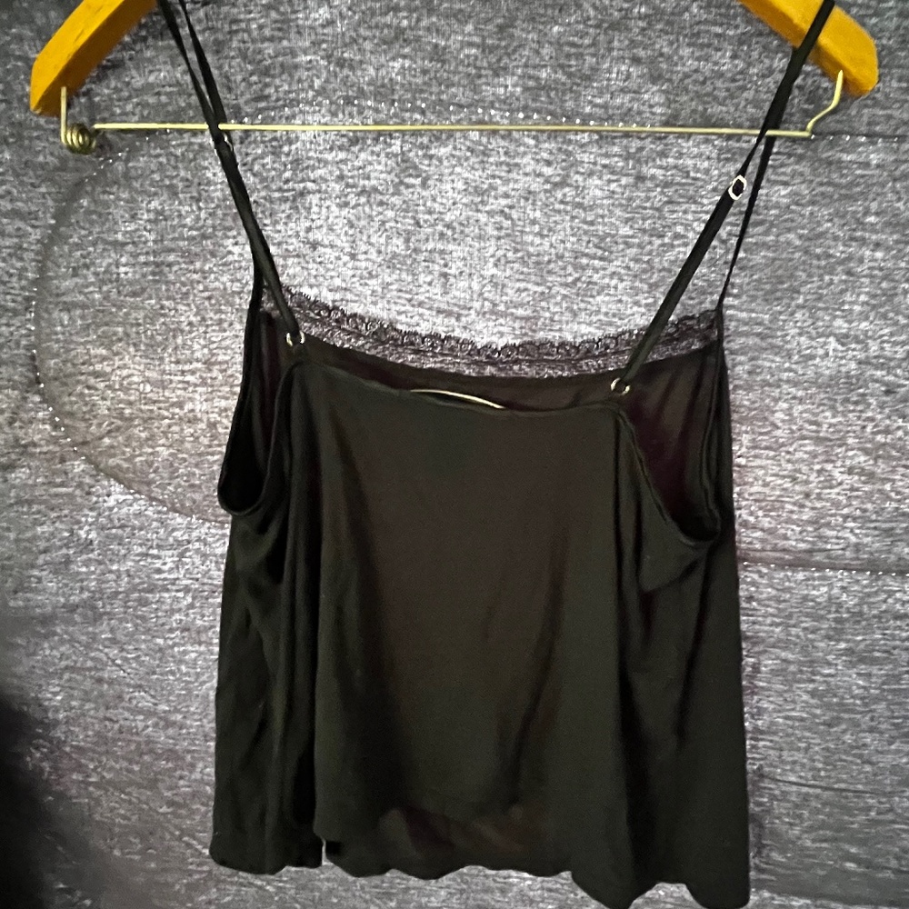 Victoria Secret’s cami S/P/CH